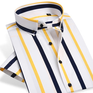 Men's Slim Fit Cotton Bold Stripe Pattern Dress Shirt Smart Casual Short Sleeve Comfortable Breathable Thin Button-down Shirts
